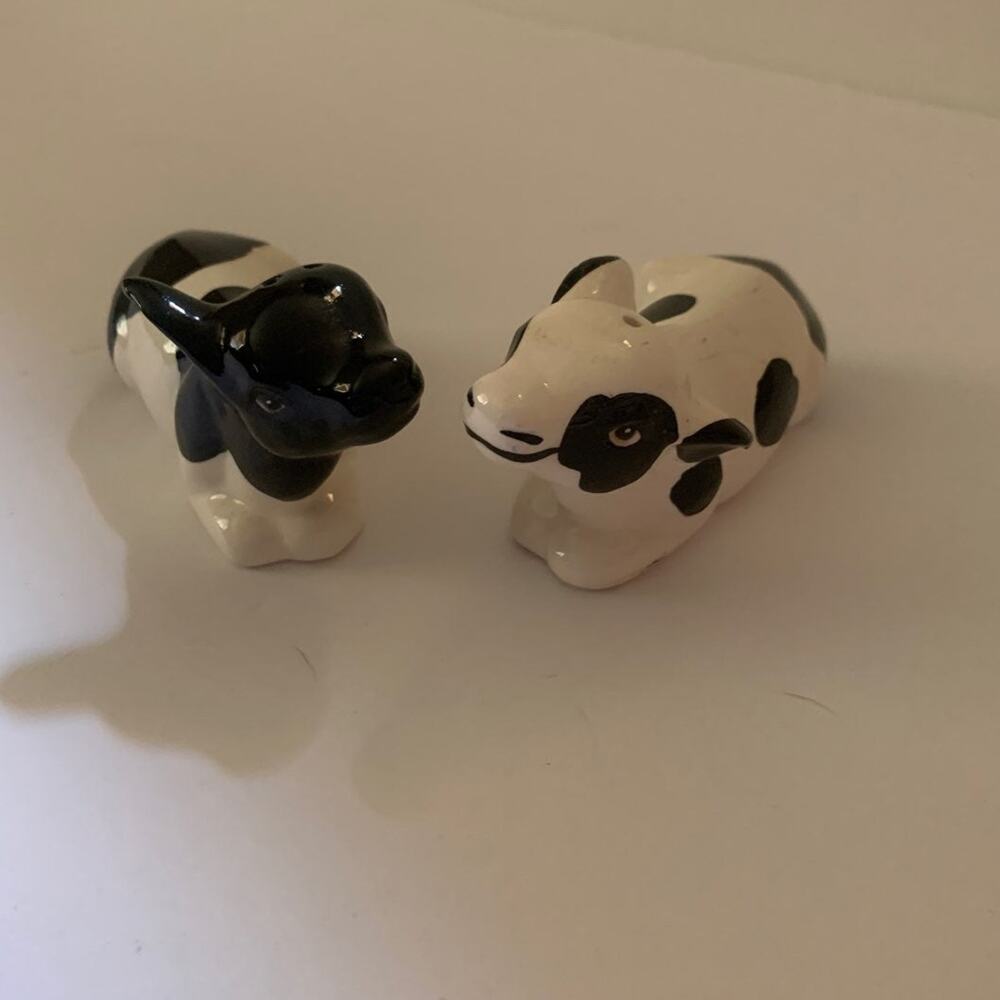 Salt and Pepper Shakers Cows